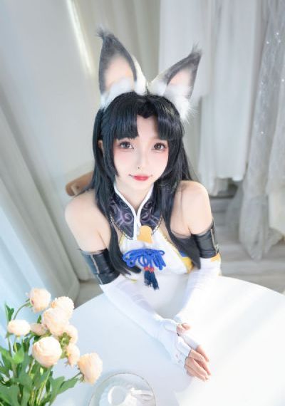 娇软美人在年代文里被甜宠了易千寻_4K高清在线