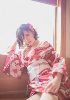 国人老女人裸体粉嫩小泬喷水网站_4K免费观看