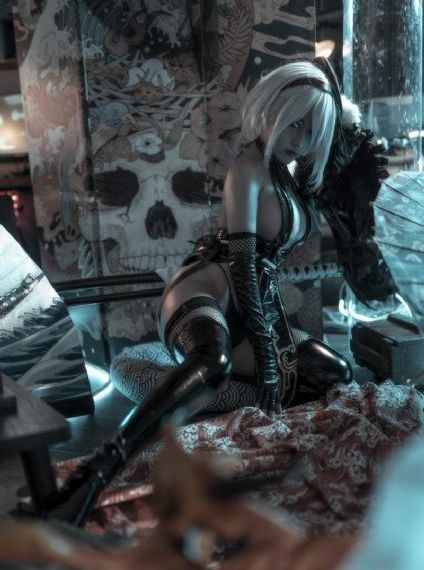 美女全身裸照_全集在线观看